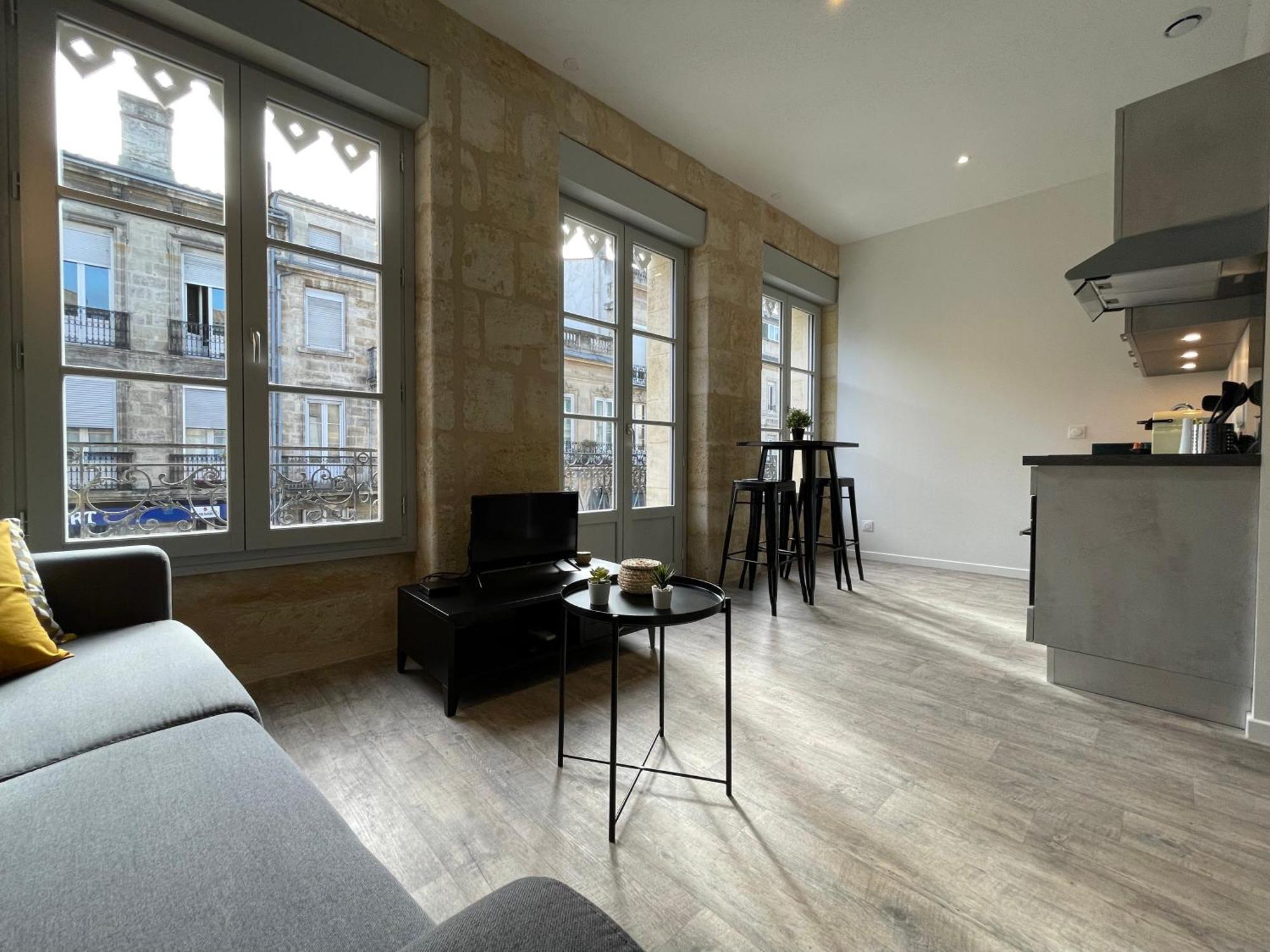 Studios Climatises En Centre Ville Bordeaux Exterior photo